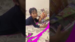 にゃんこ大戦争にハマり中🐈 9歳のトレーシー‼️ #shorts